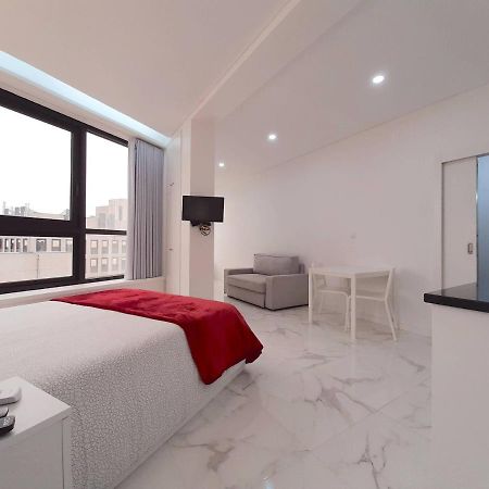 Vb Porto City Studio, By Flat In Porto Bagian luar foto