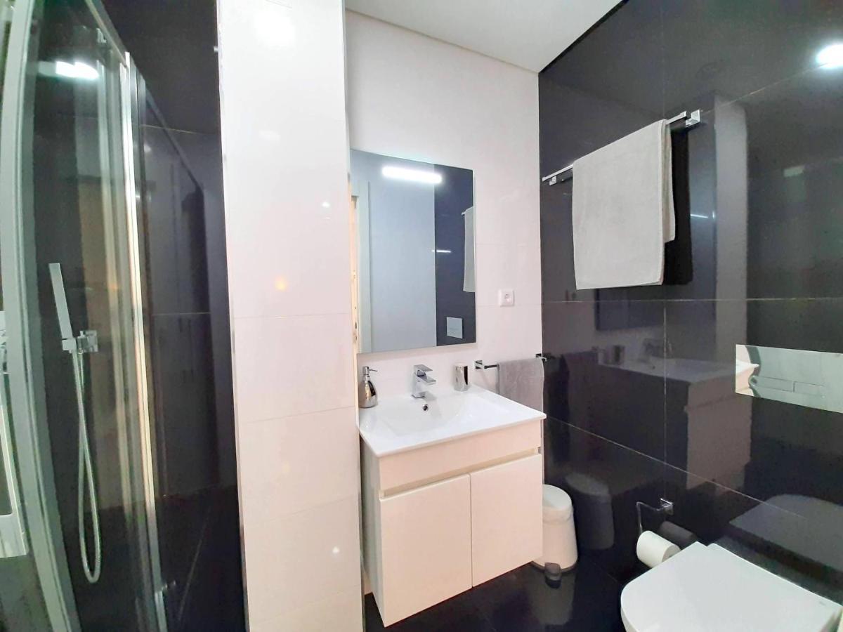Vb Porto City Studio, By Flat In Porto Bagian luar foto